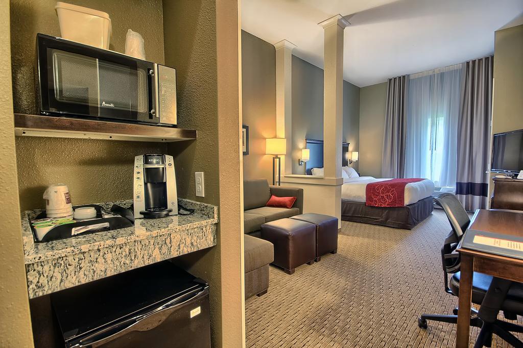 คอมฟอร์ต สวีท มาเรียตตา - พาร์คเกอร์เบิร์ก Hotel แมริเอ็ตตา ภายนอก รูปภาพ